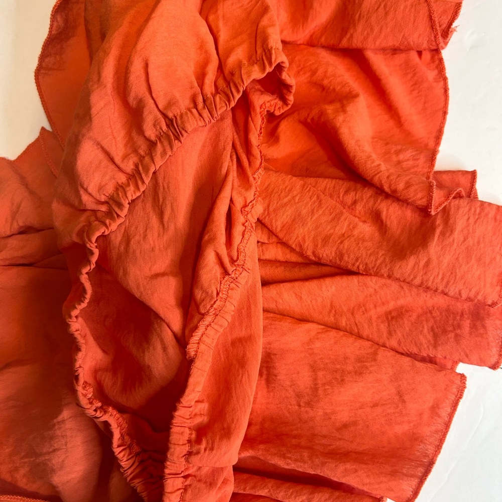 PRETTYLITTLETHING BRIGHT ORANGE WOVEN BARDOT TIERED SLEEVE CROP TOP SIZE 8 - Picture 13 of 14